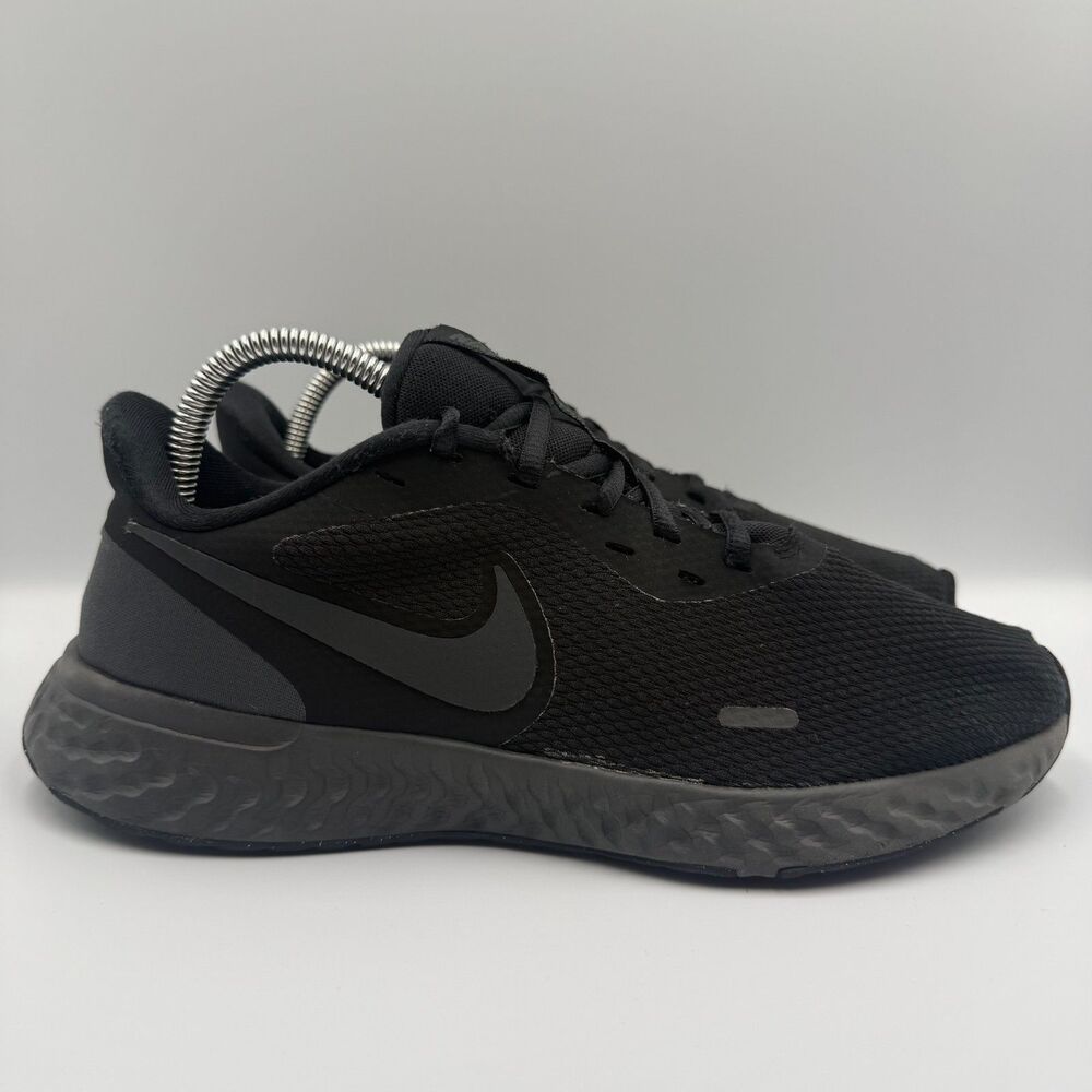 Nike Revolution 5 Mens Size 8 Black Running Shoes Sneakers BQ3204-001 Womens 9.5